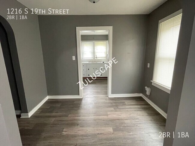 Foto del edificio - 1216 S 19th St