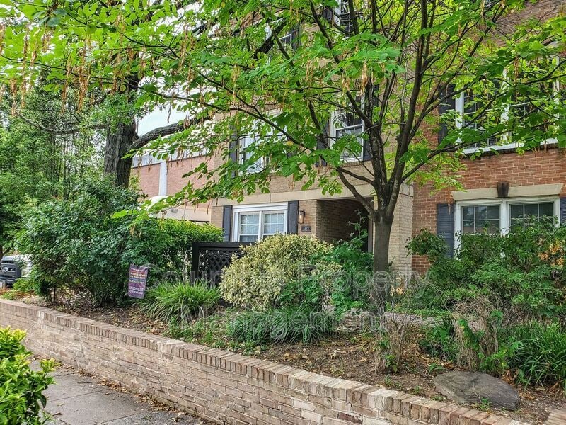 Foto principal - 1119 G St SE