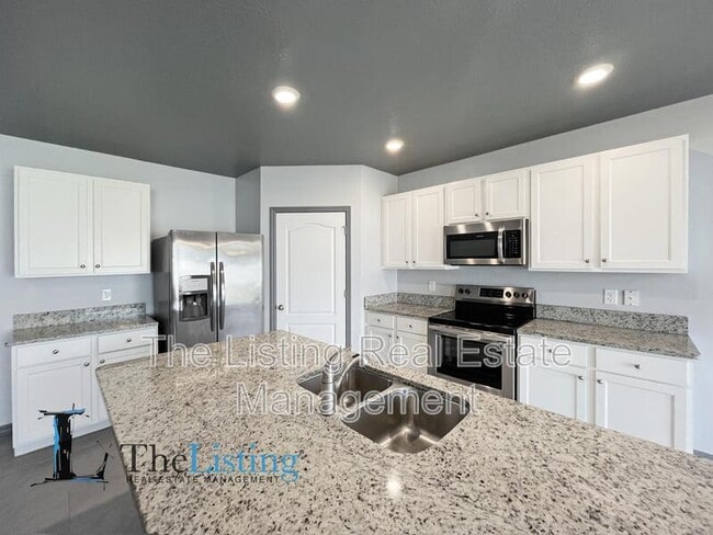 Building Photo - 309 Pitch Pine Drive