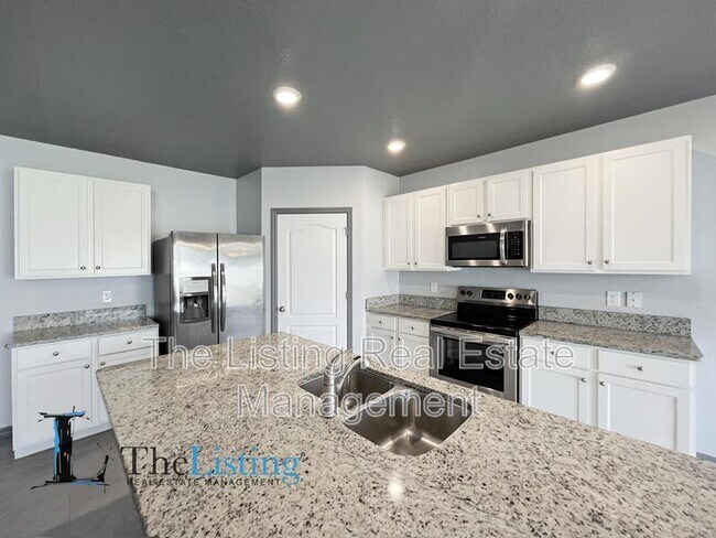 Foto del edificio - 309 Pitch Pine Drive
