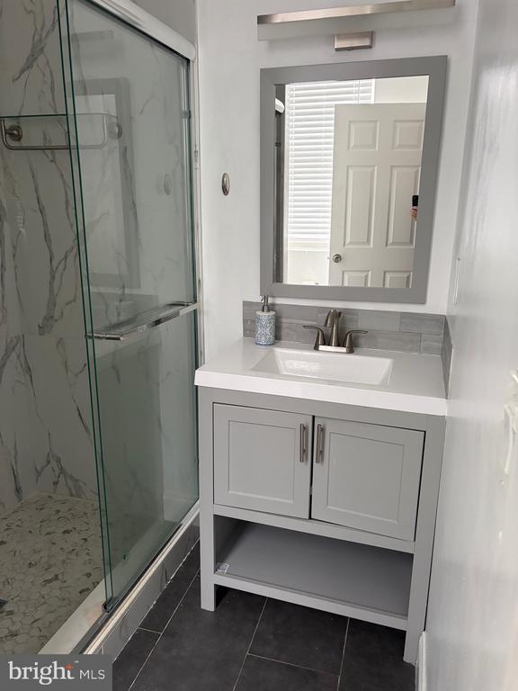 Foto del edificio - 2501 E Somerset St