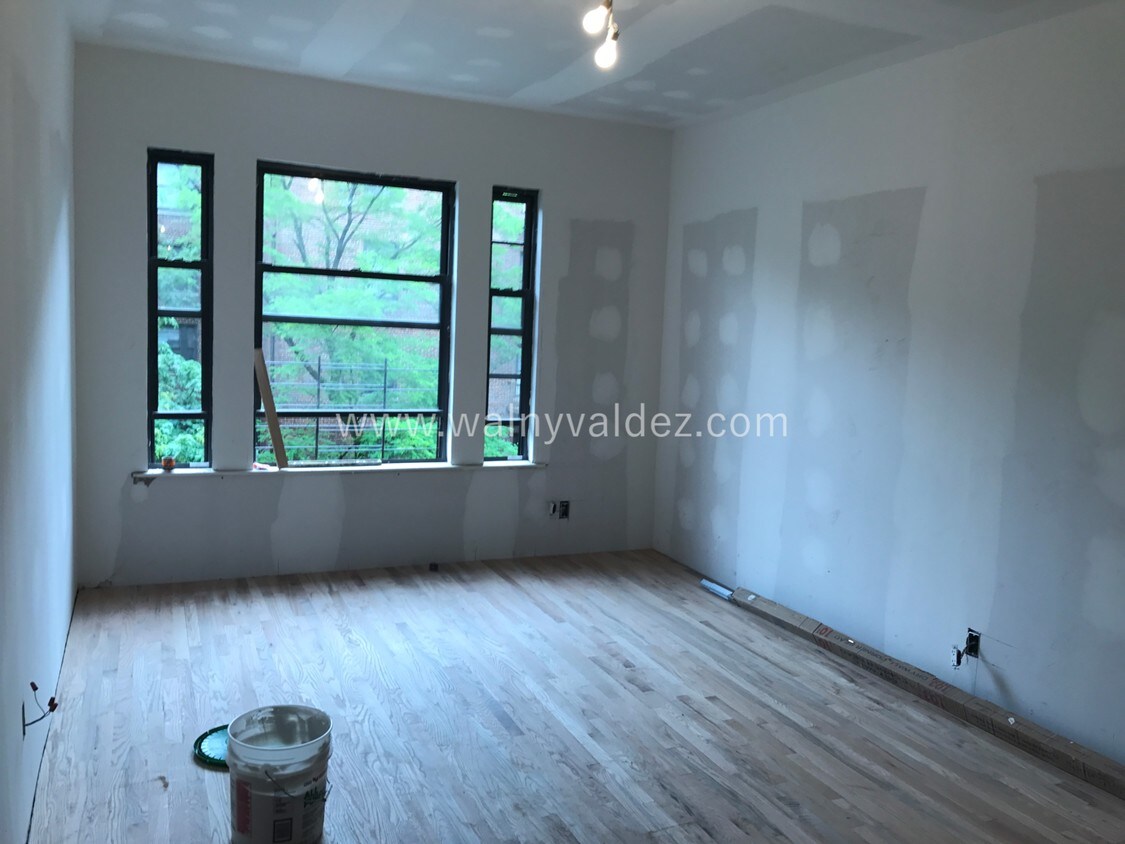 Foto principal - 310 Convent Ave