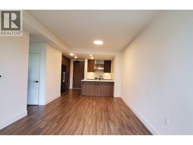 Photo du bâtiment - 6933 Cambie St.