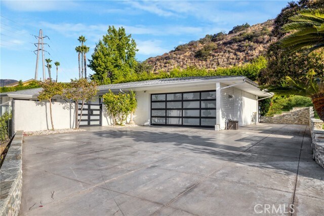 Building Photo - 2461 Allanjay Pl