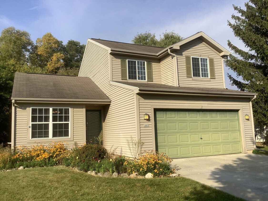 Foto principal - 1057 Kennedy Dr