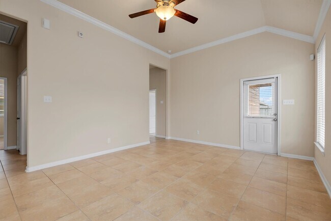 Foto del edificio - 3726 Goldleaf Trail Dr