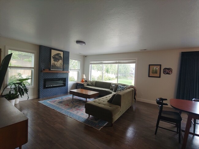 Living room - 1824 N 400 W