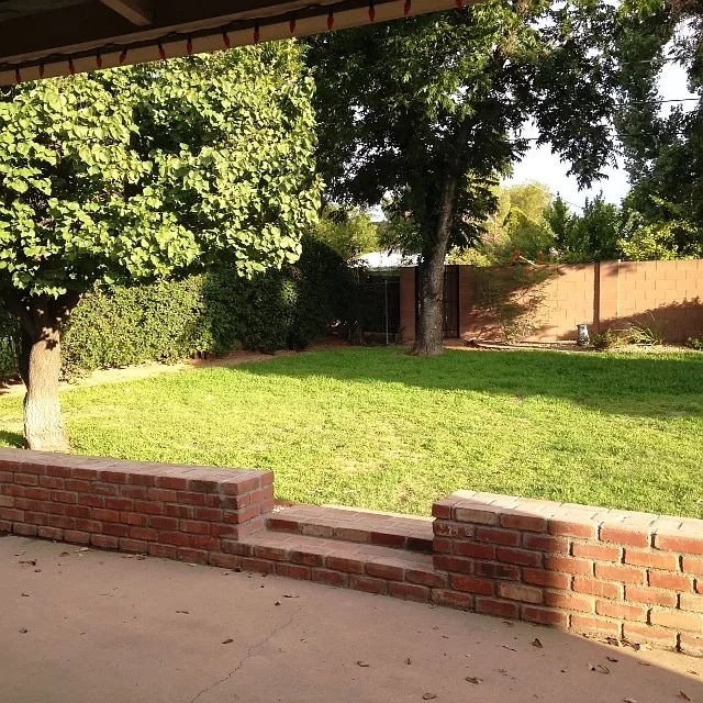 Building Photo - 2519 E Montecito Ave