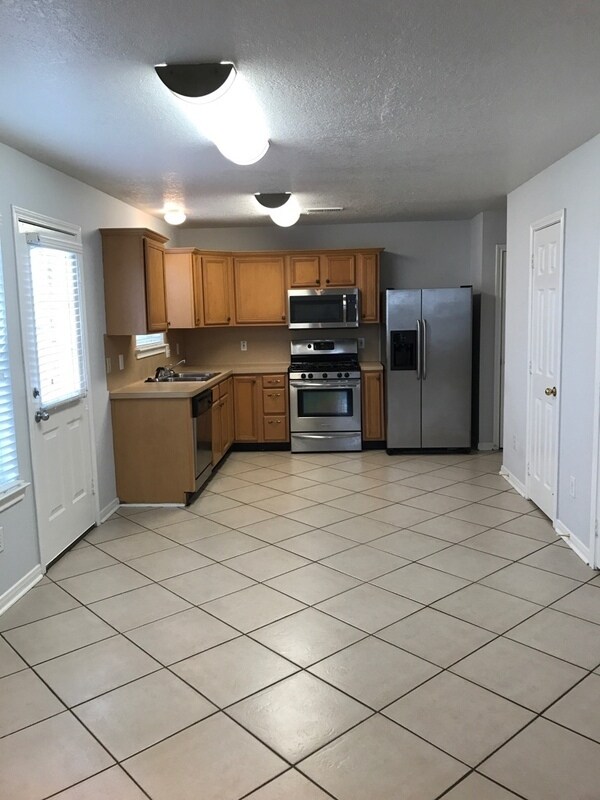 Foto del edificio - 304 Green Isle Ave