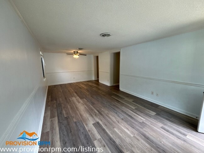 Building Photo - 107 Watermans Ct