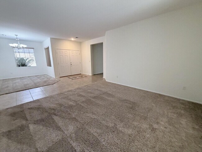 Building Photo - Sun City Anthem Single-Story with Private Pool, Spa & Courtyard