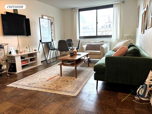 Foto del edificio - 275 W 96th St