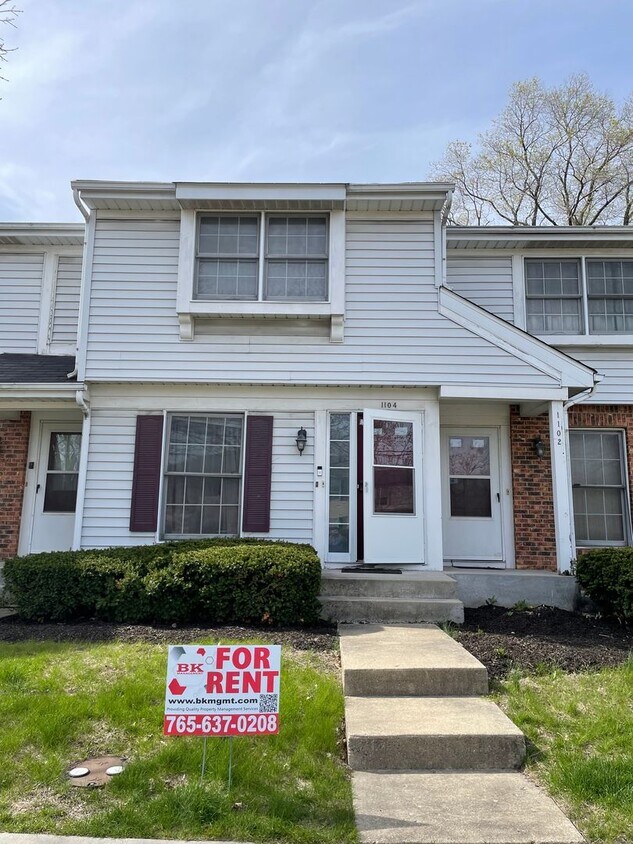 Primary Photo - 2 bedroom 1.5 bath Townhouse with a baseme...