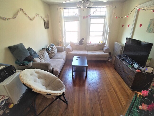 Foto del edificio - 14 Strathmore Rd