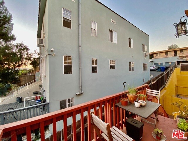 Foto del edificio - 3501 Bellevue Ave