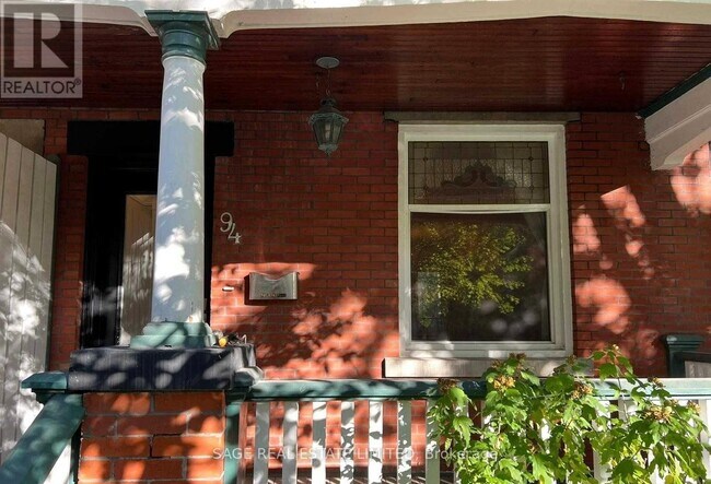 Building Photo - 94 Wolfrey Ave
