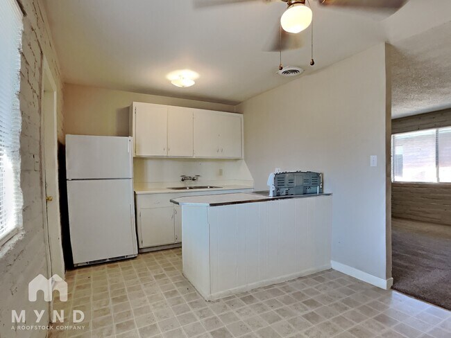 Foto del edificio - 912 S Dorsey Ln