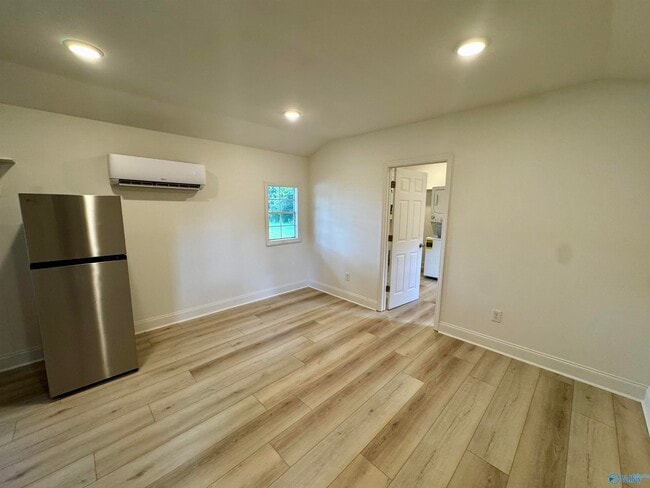 Foto del edificio - 28217 Shannon Dr