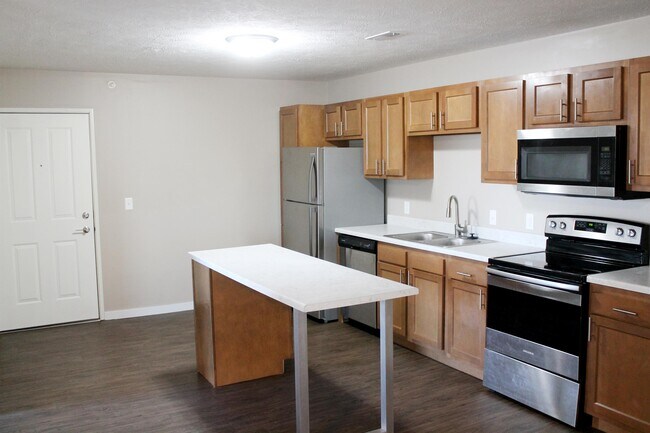 Foto del edificio - 200 E US-34