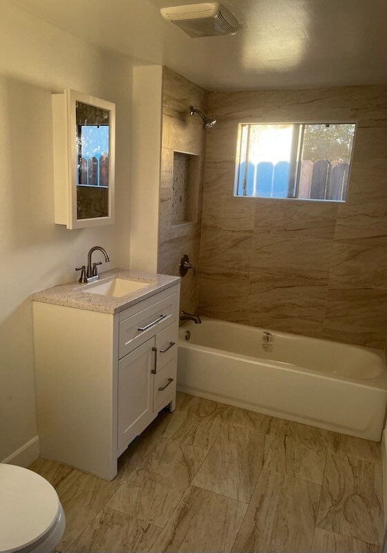 Foto principal - 26621 Sparks St