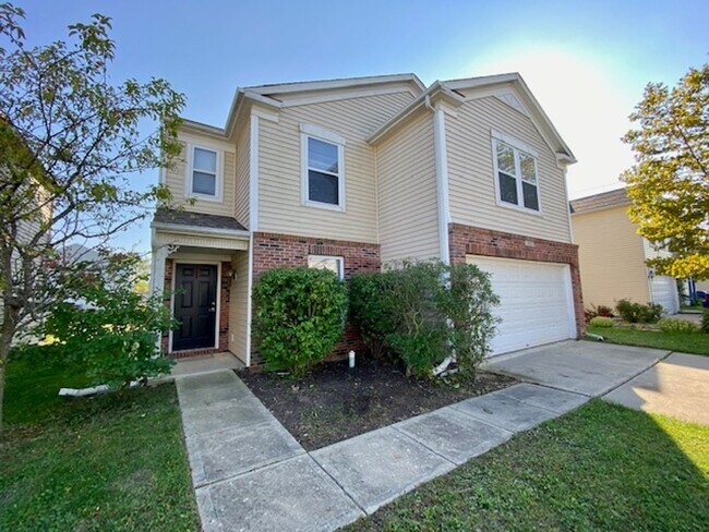 Building Photo - Wonderful 3 Bedroom/2.5 Bath Loft in Lawrence