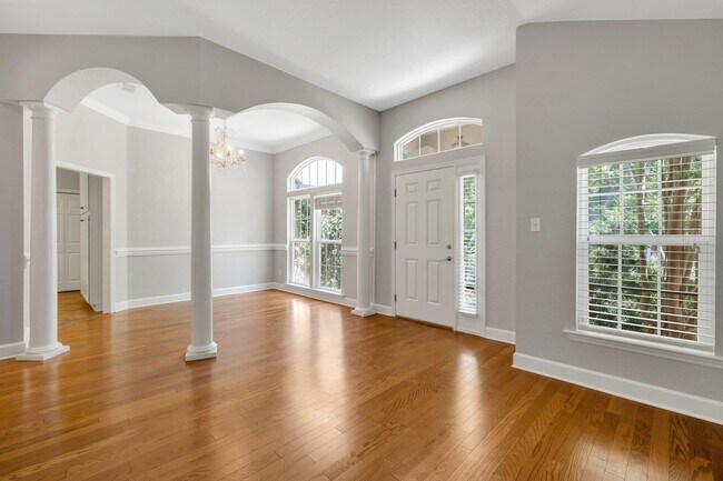 Foto del edificio - 1622 Garden Park Ln