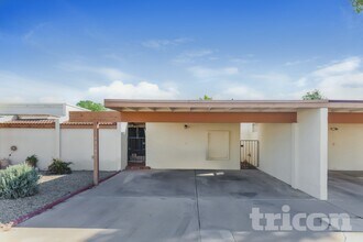 Building Photo - 13605 N 24th Ave