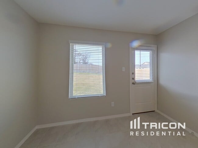 Building Photo - 1396 Wavelet Dr