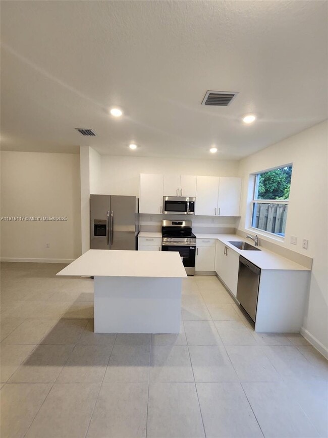 Building Photo - 35737 SW 178th Ct