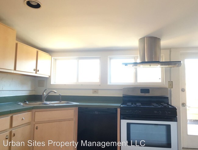 Building Photo - 2 br, 2 bath Apartment - 120 East 14th