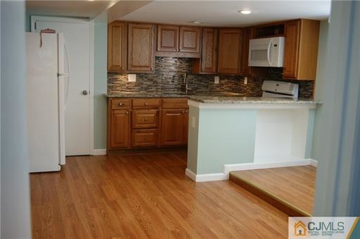 Building Photo - 49 Riva Ave