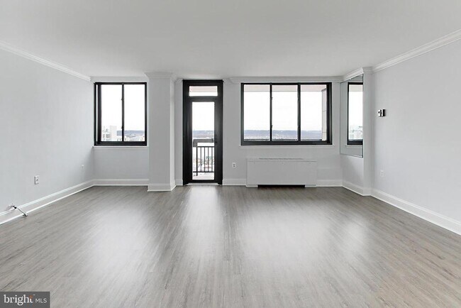 Foto del edificio - 801 N Pitt St