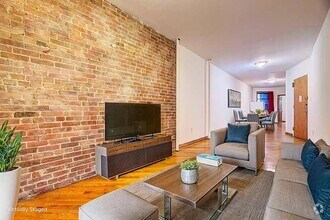 Building Photo - 858 Tenth Avenue