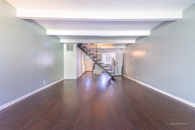 Building Photo - 4800 S Drexel Blvd
