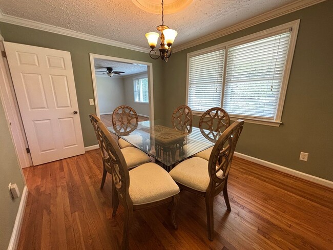 Building Photo - Spacious All-Brick Ranch Available Now!