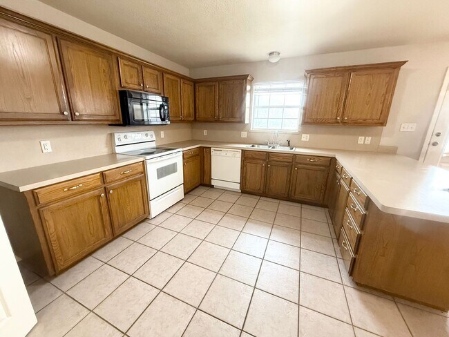 Foto del edificio - 801 B Hickory St