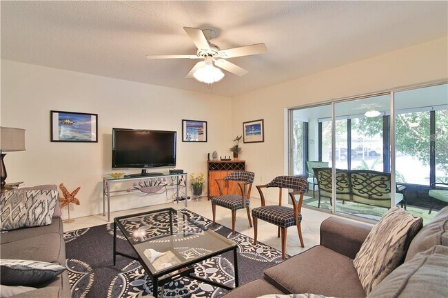Foto del edificio - 101 Whispering Sands Dr
