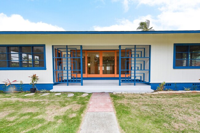 Building Photo - 280 Pouli Rd