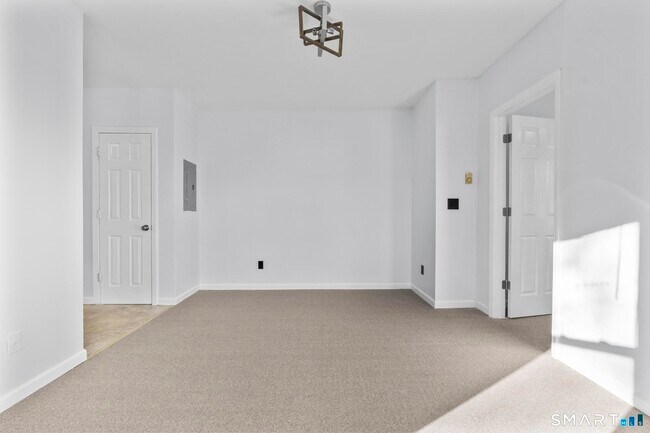 Foto del edificio - 1380 Bank St