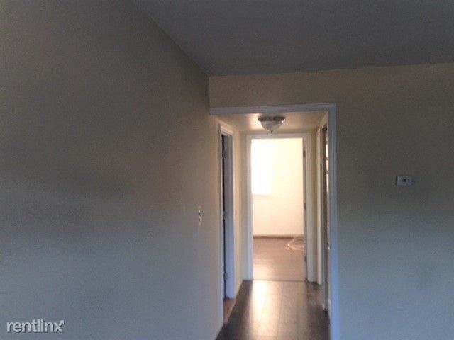 Foto del edificio - 2 br, 1 bath Townhome - 279 Washington Square
