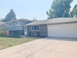 Building Photo - 2818 Dusk Dr