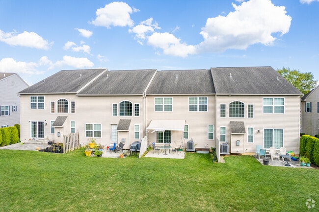 Foto del edificio - The Villas at Silver Creek