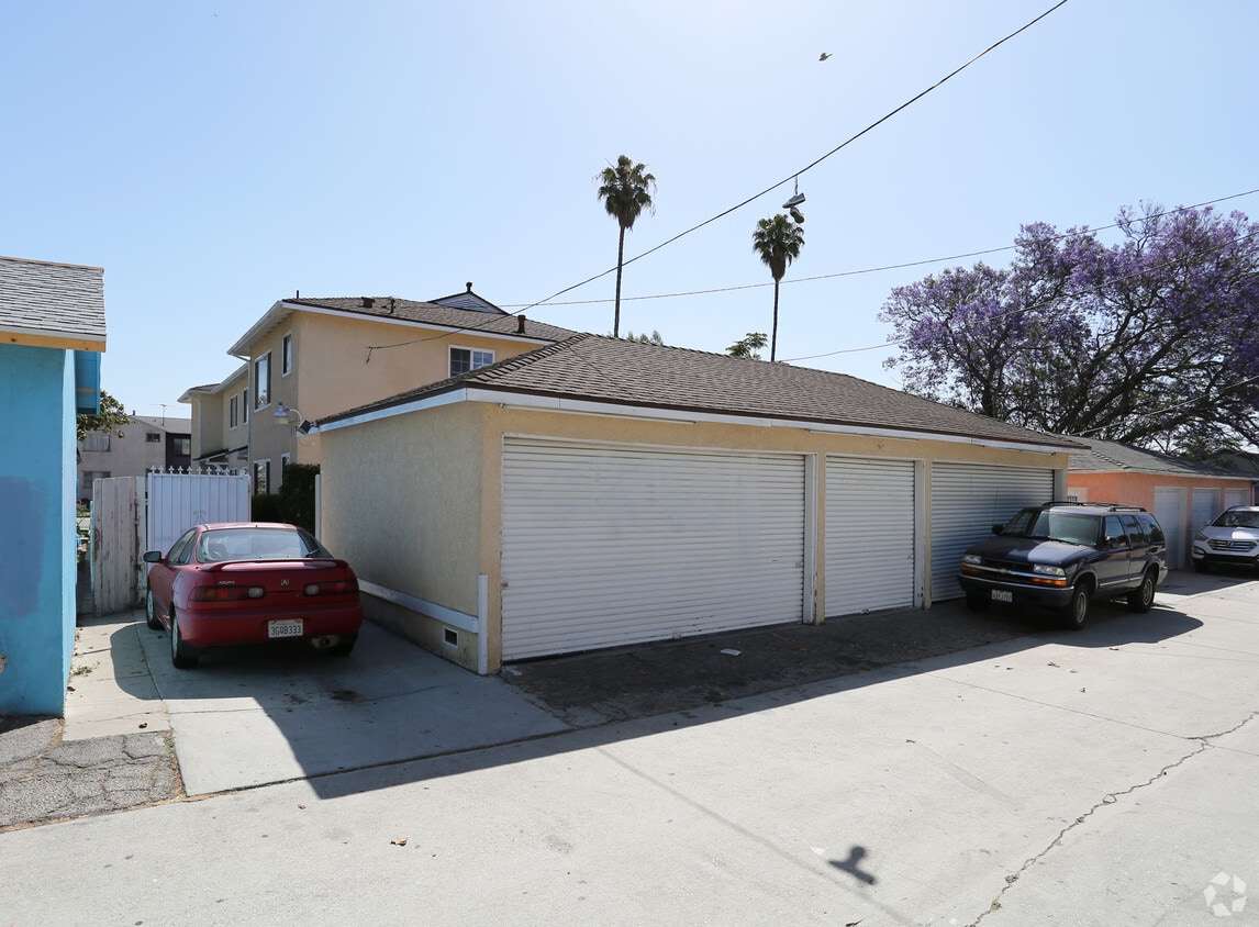Building Photo - 3921 Sawtelle Blvd