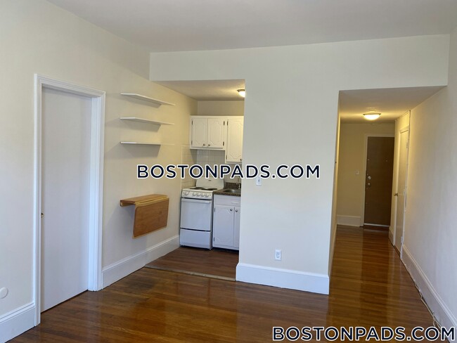 Building Photo - 1315 Commonwealth Ave