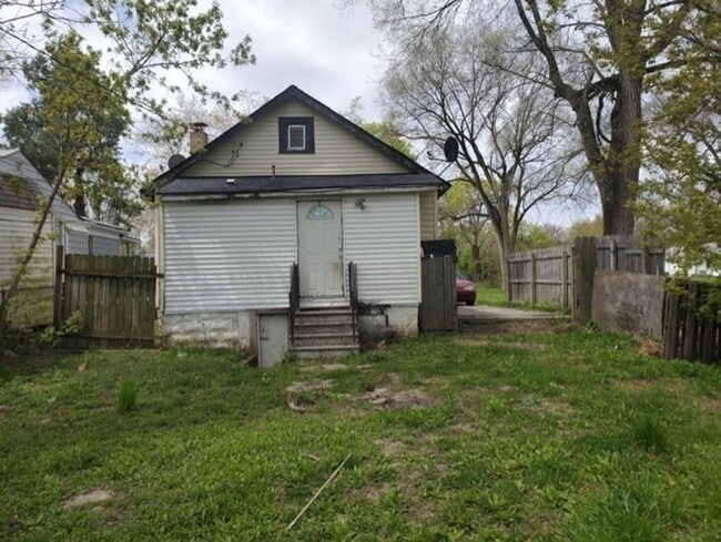 Foto del edificio - 1 Bedroom Home In Pontiac