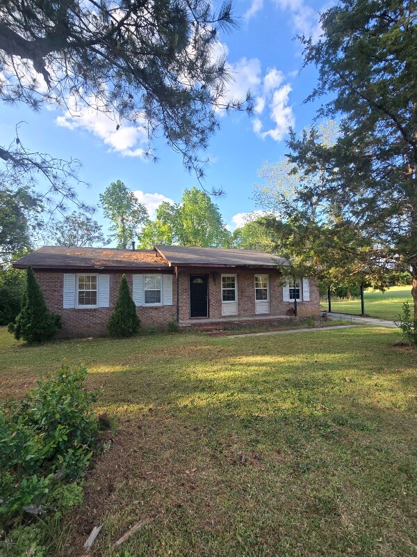 Foto principal - 331 Beech Island Ave