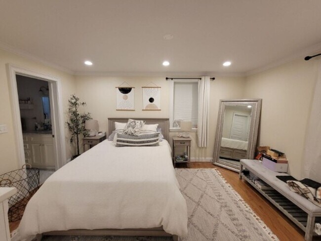 Foto del edificio - 1803 Beacon St #B Brookline MA 02445