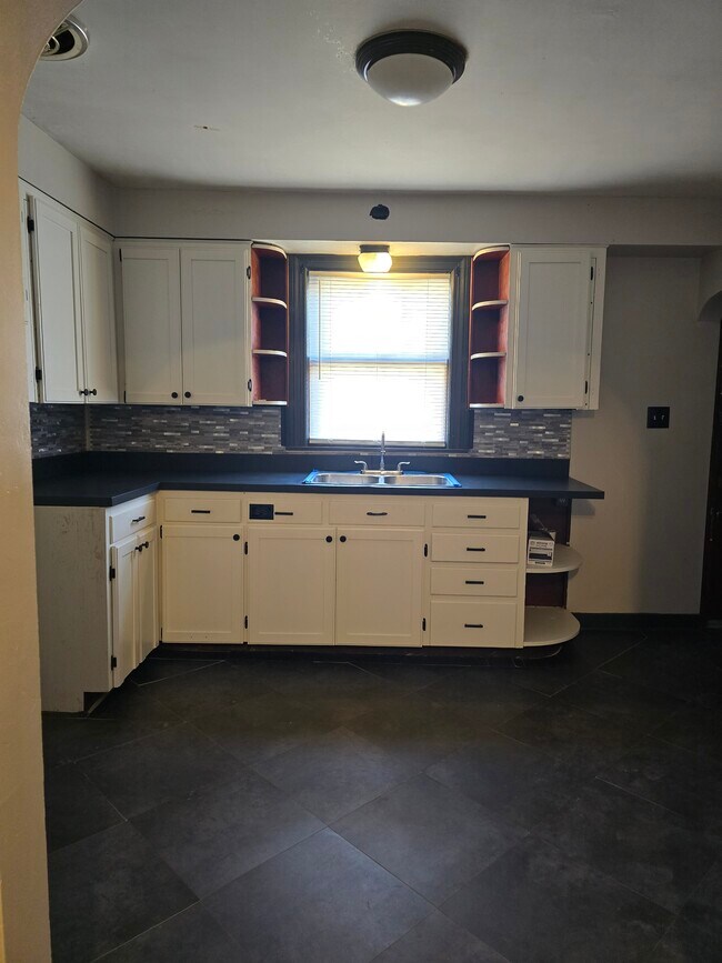 Foto del edificio - 13 Somerville Ave