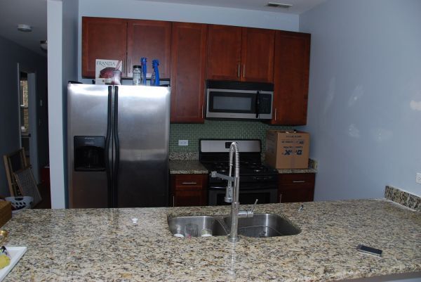 Foto del edificio - 6832 N Ashland Blvd