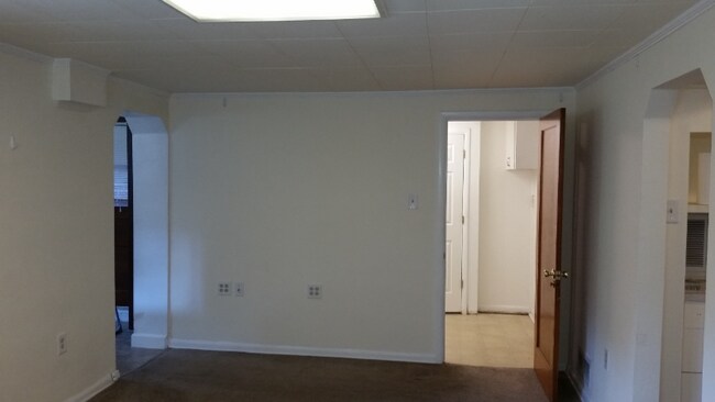 Building Photo - 3251 Sheridan Boulevard